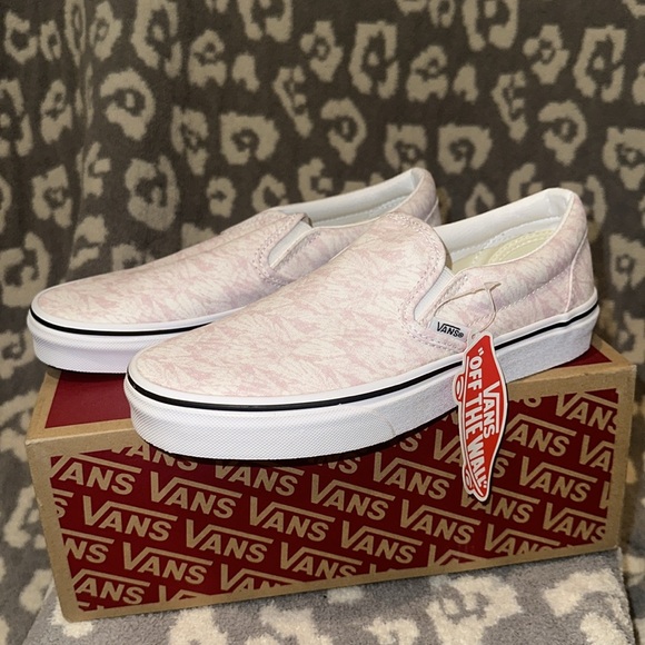 Vans Classic Slip-On Sneakers Washes Cradle Pink/True White New 😍 - Picture 3 of 17